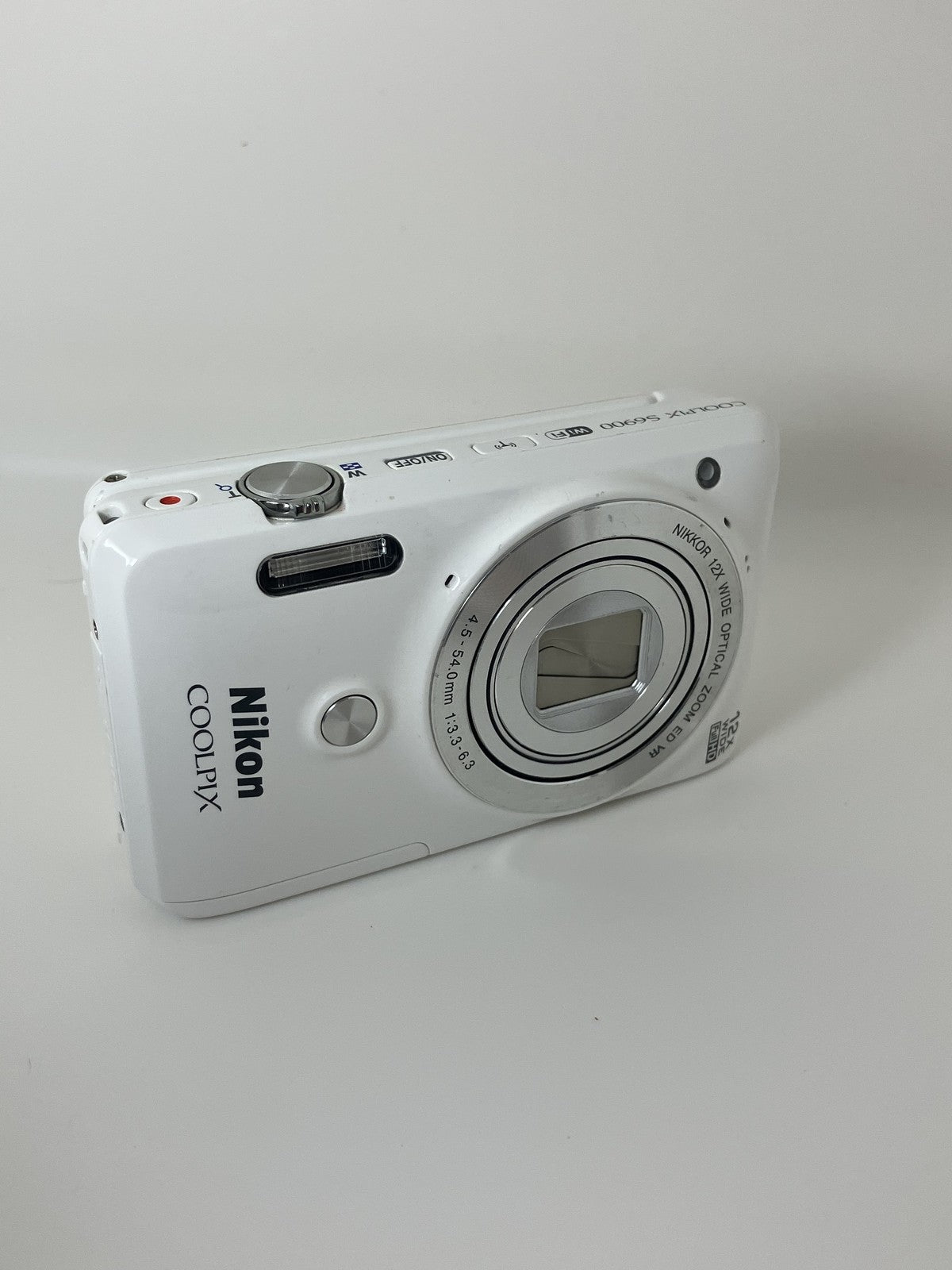 Nikon COOLPIX S6900 Digital Camera Optical Zoom TESTED WORKS SN21004306 JAPAN