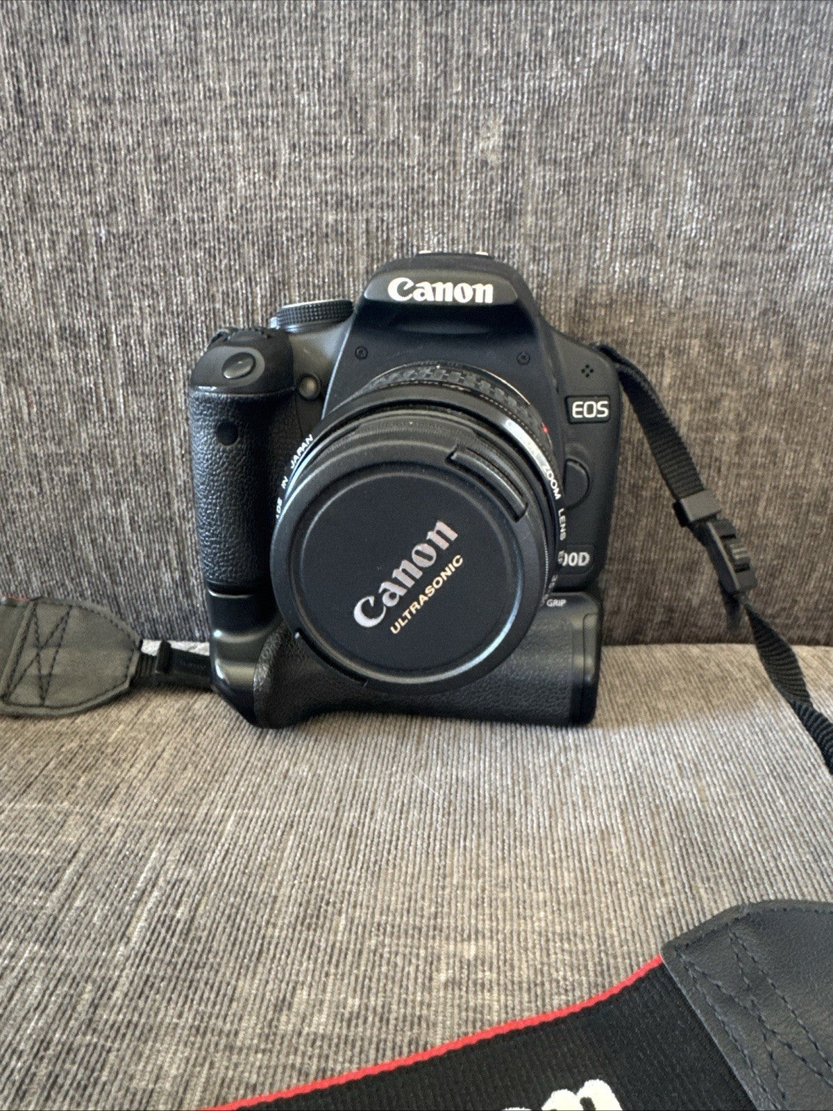 A Nice Canon EOS 500D Digital Camera 15.1MP 18-55MM IS Lens