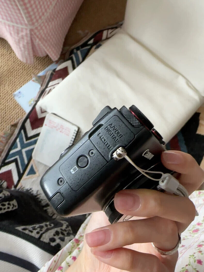 PowerShot G7X Digital Camera 20.3 MP 4.2X Optical Zoom W/SD Card - 90% New