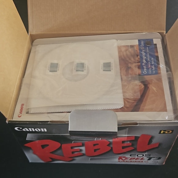 Canon EOS Rebel T3 DSLR