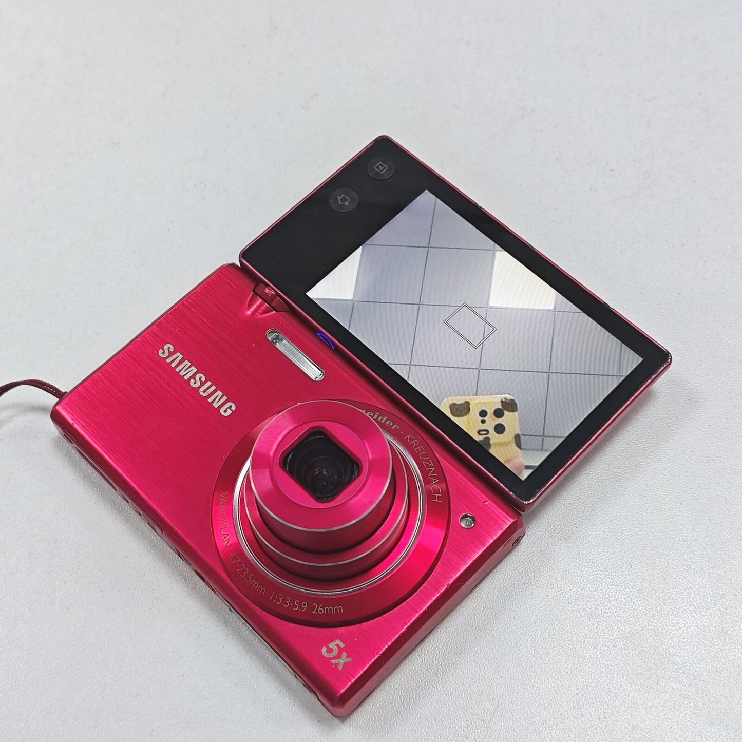 Samsung MV800 16.1MP Digital Camera Flip-out Touch Screen Vlog 5x Zoom -90% New