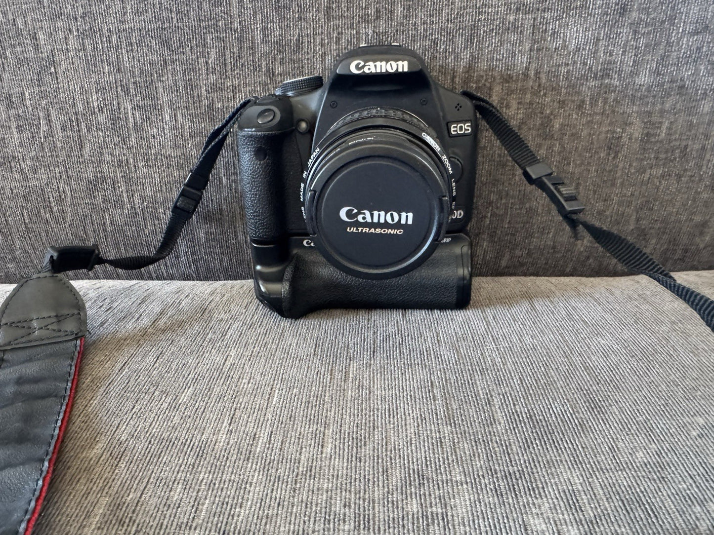 A Nice Canon EOS 500D Digital Camera 15.1MP 18-55MM IS Lens