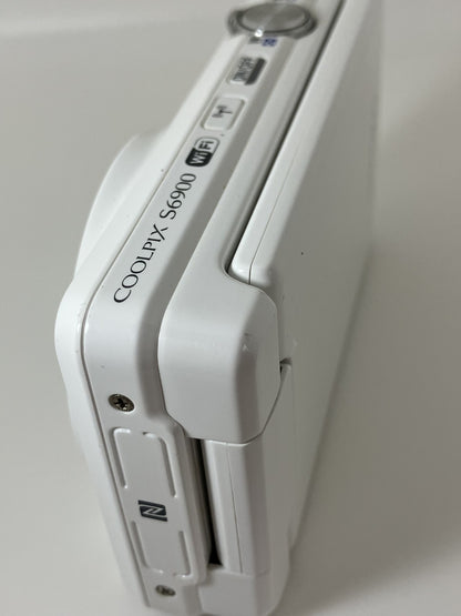 Nikon COOLPIX S6900 Digital Camera Optical Zoom TESTED WORKS SN21004306 JAPAN